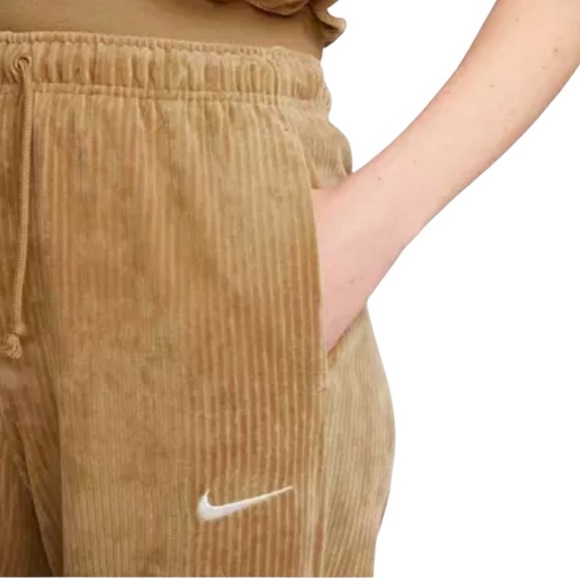 Nike Women’s Velour Corduroy Wide Leg Pants Driftwood Brown Nwt Plus Size 2X - Picture 6 of 9